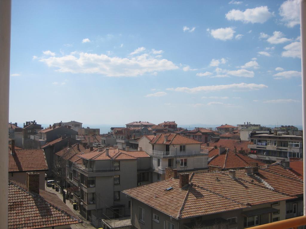 Tashevi Apartments Pomorie Esterno foto