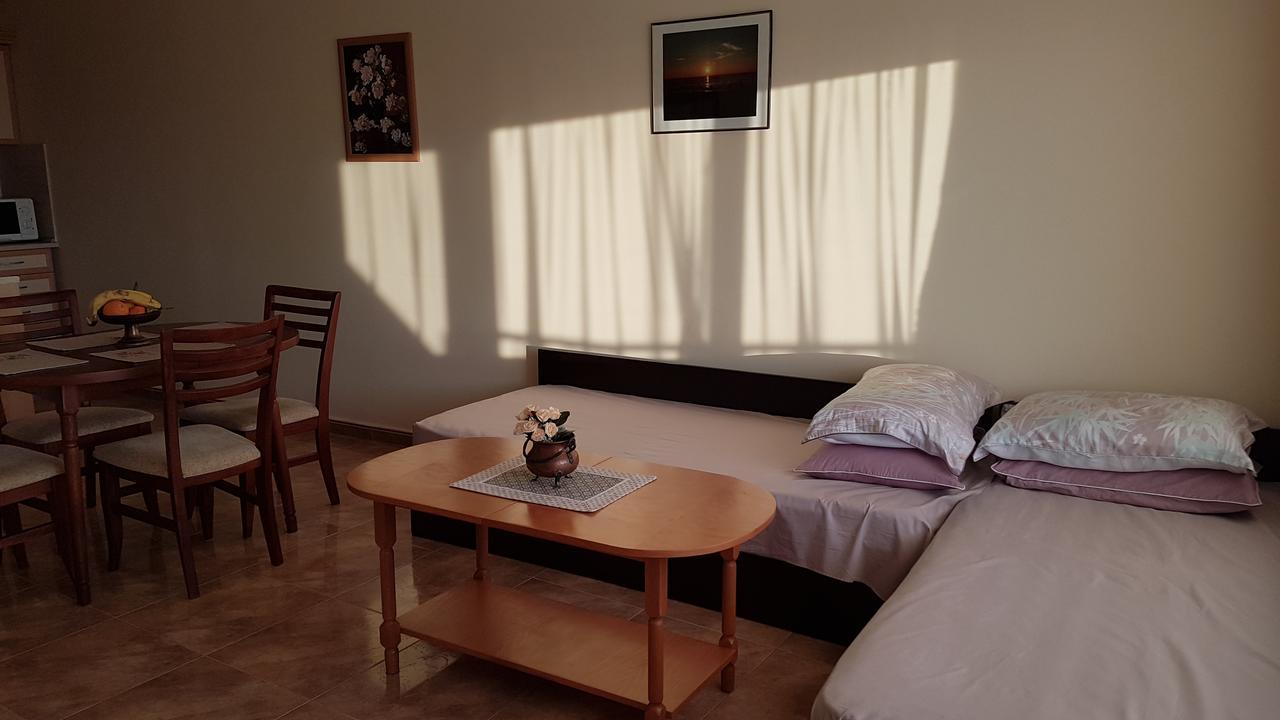 Tashevi Apartments Pomorie Camera foto