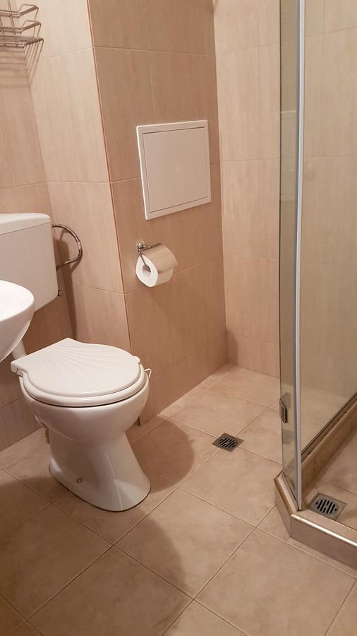 Tashevi Apartments Pomorie Esterno foto